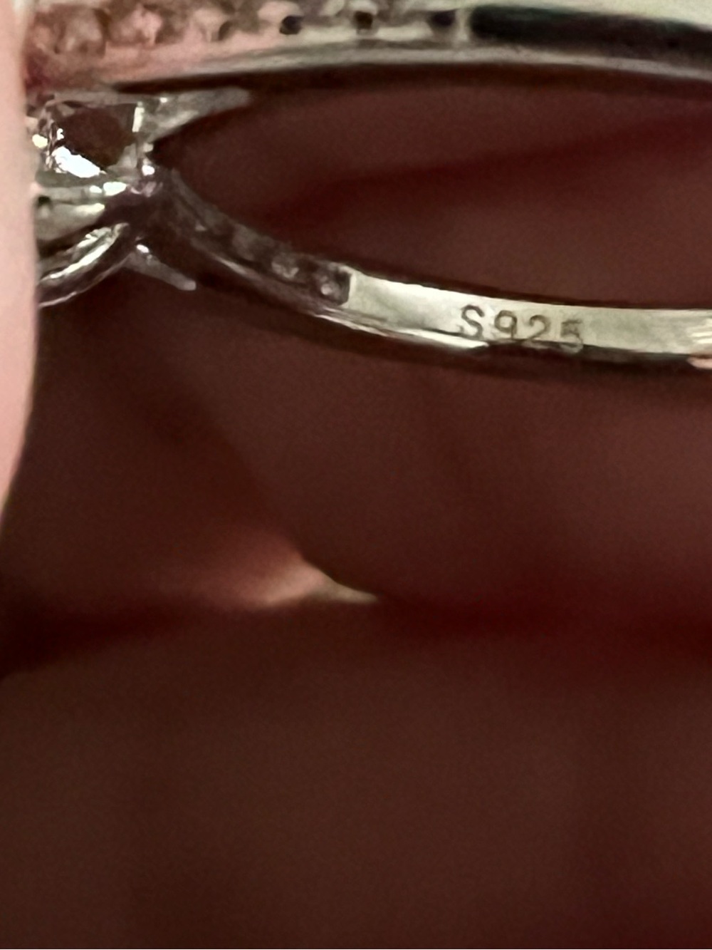 NWT 0.8ct Moissanite S925 Halo Ring - Size 8 - Picture 4 of 4